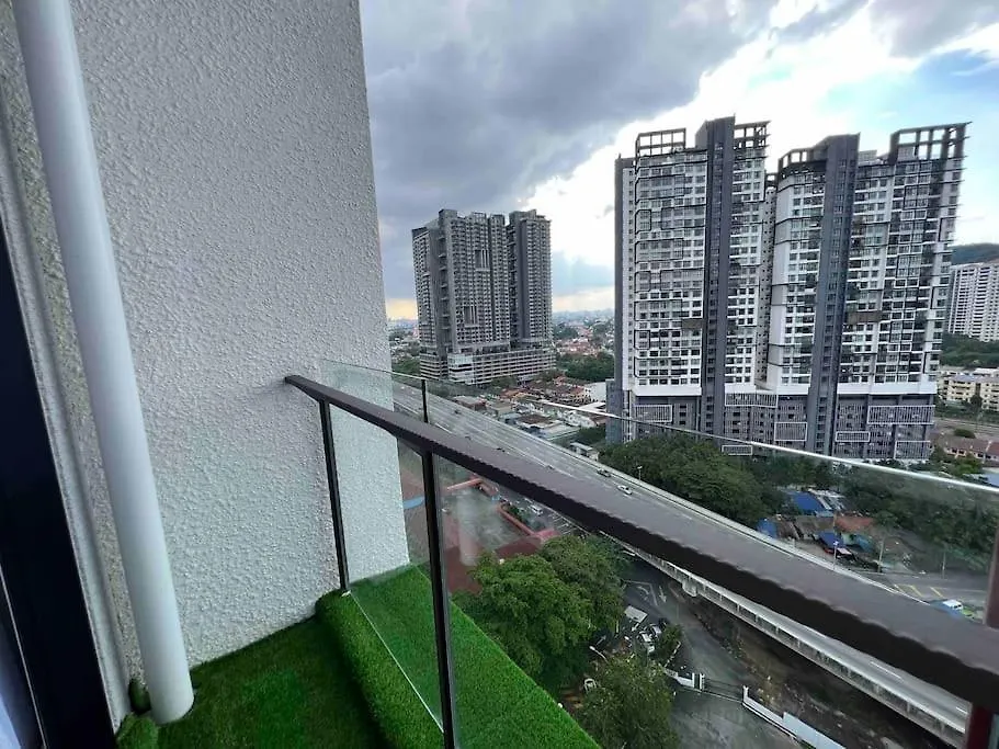 Bliss Cool Home 2Rooms 4Pax 1Carpark 24H7D Easy Self Access Kuala Lumpur 0*,