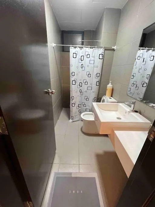 Bliss Cool Home 2Rooms 4Pax 1Carpark 24H7D Easy Self Access Kuala Lumpur